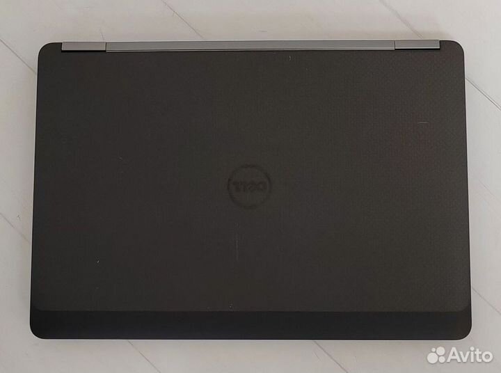 FullHD мощный процессор Core i5 Ноутбук Dell