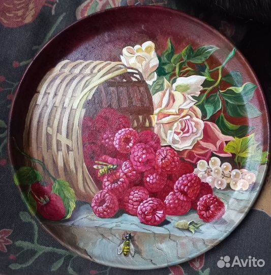 Тарелка декоративная настенная