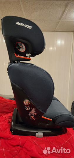 Детское автокресло Maxi Cosi