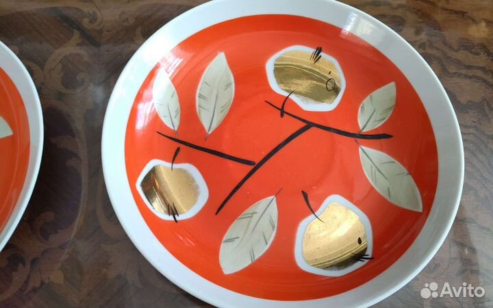 Большие чайные чашки золотое яблоко Дулево