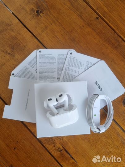 Наушники Apple AirPods 3 exclusive