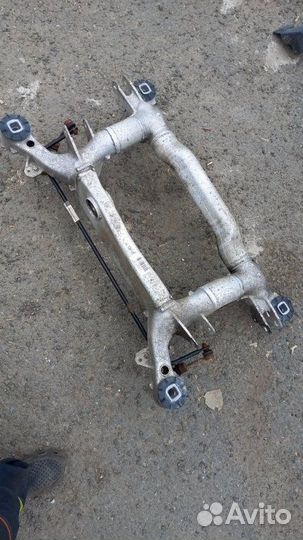 Подрамник задний Bmw 525I E60 N52B25AF 2006