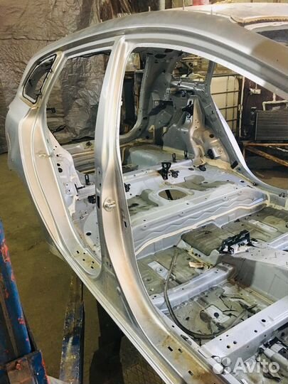 Центральная стойка правая KIA ceed JD рест. 1.6 ат