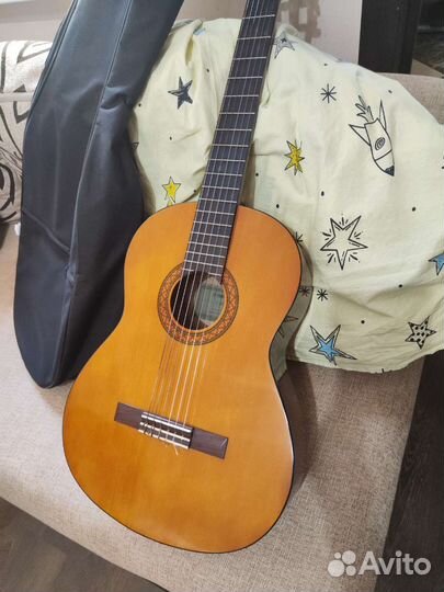 Гитара yamaha c40