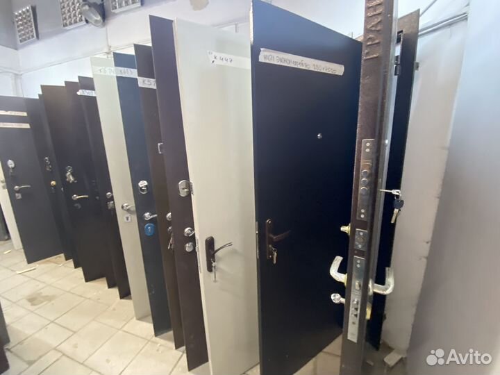 Железная дверь бу