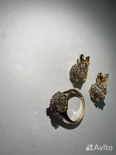 Сережки с бриллиантами