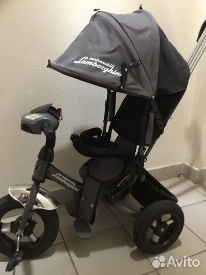 Детский велосипед с ручкой