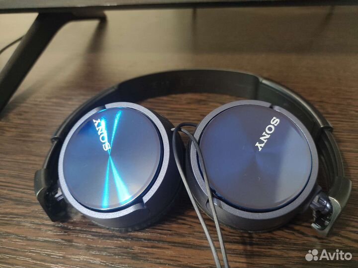Наушники Sony MDR ZX310AP