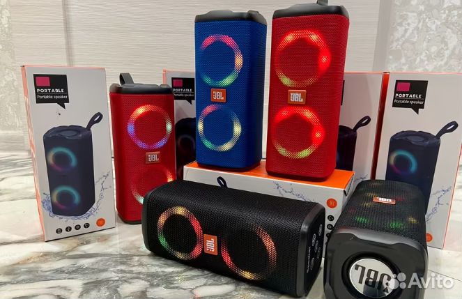 Портативные стерео колонки JBL