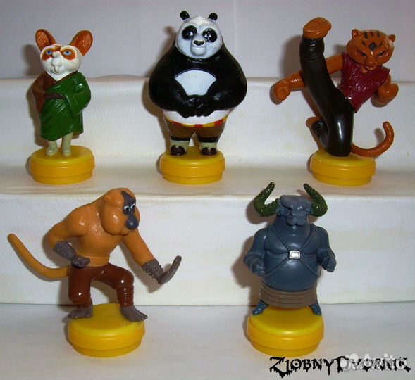 Серия фигурок на тубах 