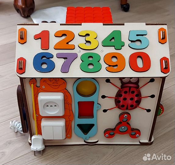 Развивающие игрушки