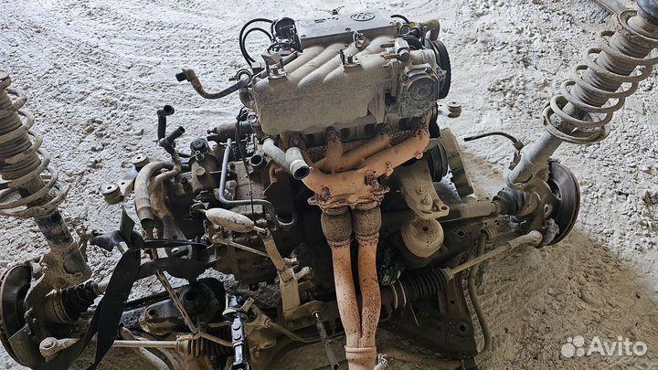 Двигатель с коробкой