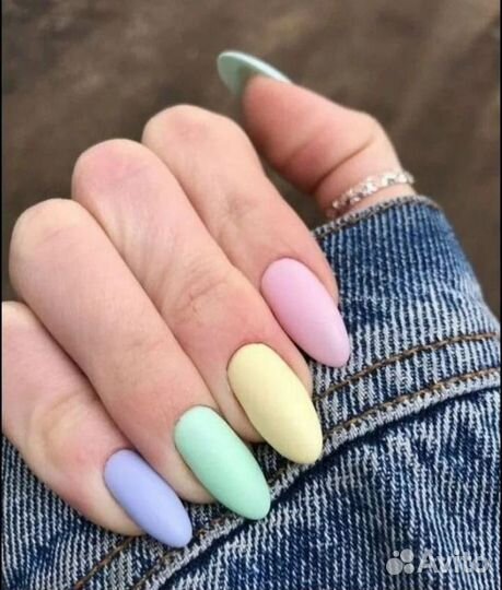 Маникюр и педикюр