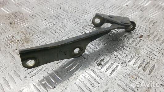 Петля капота mitsubishi L200 K4T (94O02D502)
