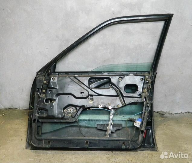 Дверь передняя правая Audi 80 B3