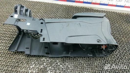 Подлокотник центральный ford focus 3 (KEA32IX01)