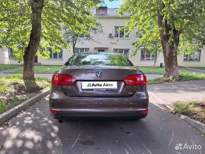 Volkswagen Jetta 1.6 AT, 2012, 184 000 км
