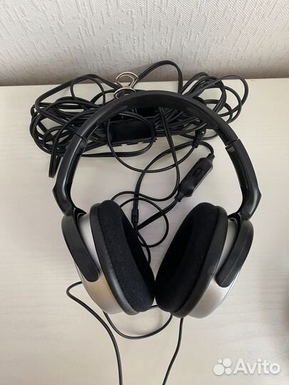 Наушники Philips SHP2500