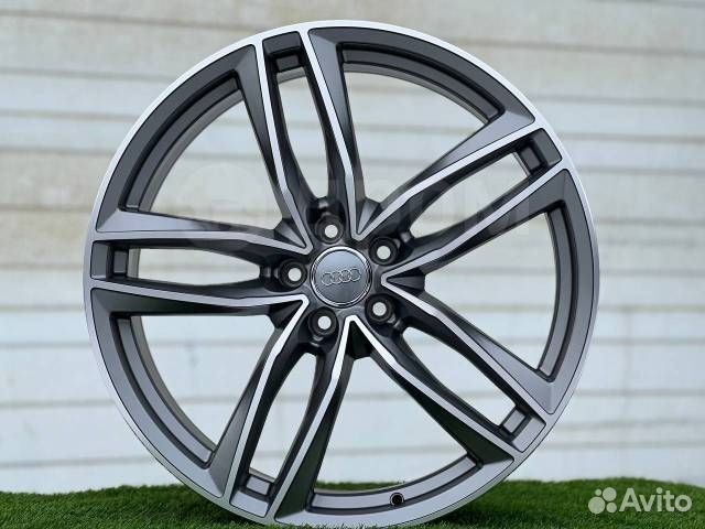 Диск литой Replica Audi RS R20 5x112