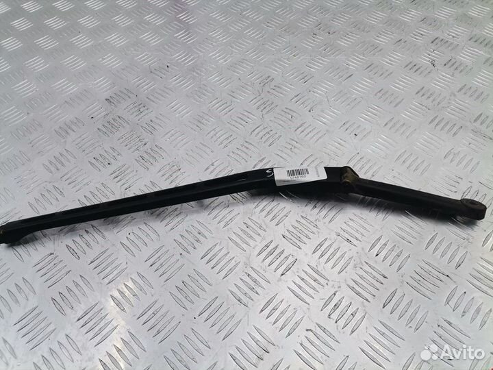 Щеткодержатель (поводок стеклоочистителя, дворник)