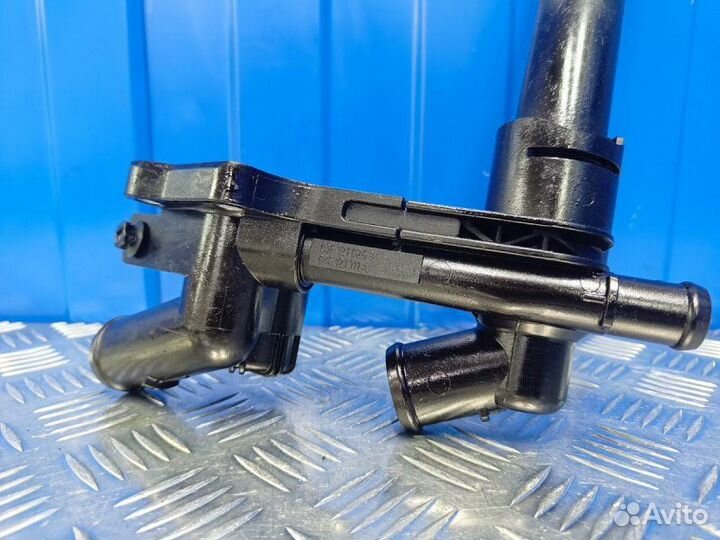 Корпус термостата Volkswagen Golf MK6 1.2 CBZ 2012