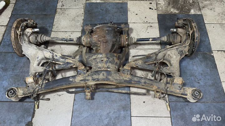 Задний редуктор в сборе 3.23 BMW 3 series E34