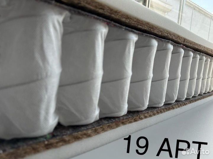 Матрас новый 160/200
