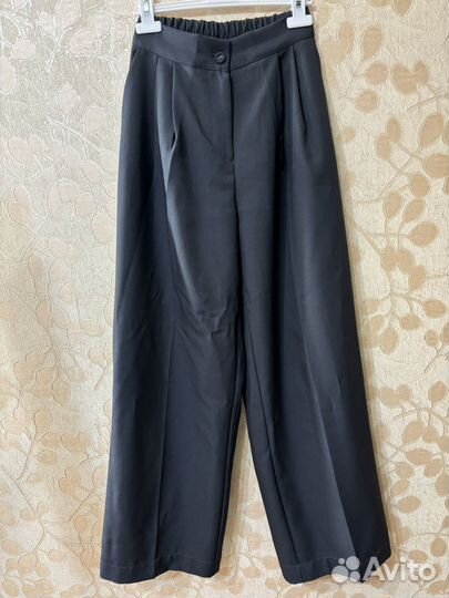 Костюм женский