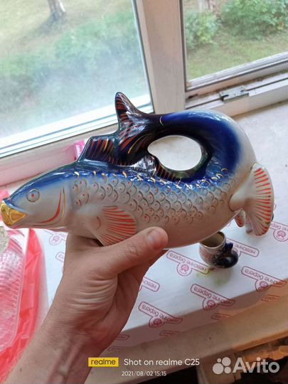 Винтажный штоф графин.Статуэтки рыбки.Фарфор.Набор