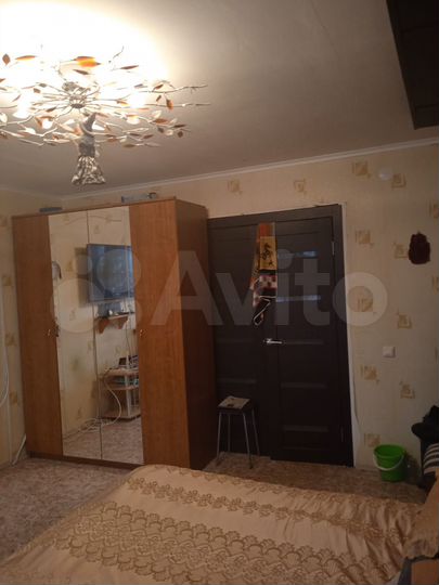 3-к. квартира, 83 м², 1/10 эт.