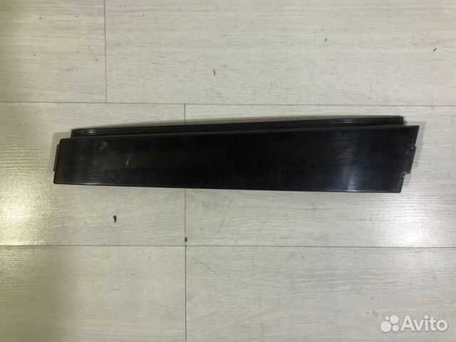 Молдинг двери зад прав volkswagen golf 6 1.4 мт хе