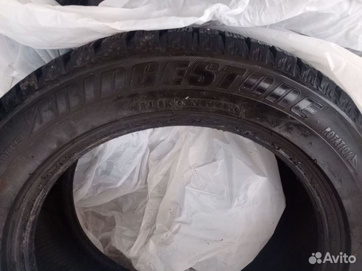 Bridgestone Ice Cruiser 7000S 205/55 R16