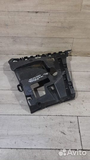 Кронштейн заднего бампера правый Bmw 3 F30 С 2015