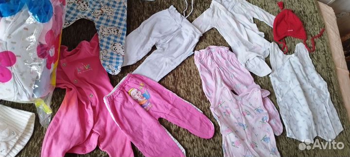 Пакет детских вещей на девочку