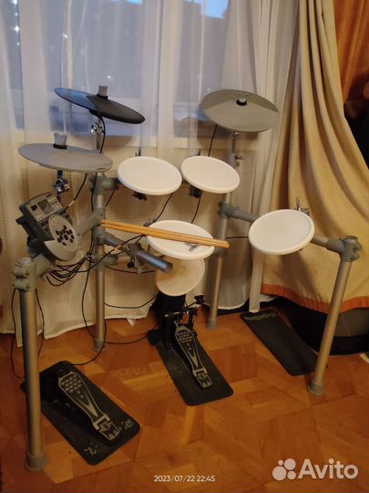 Электронная ударная установка Medeli DD-516