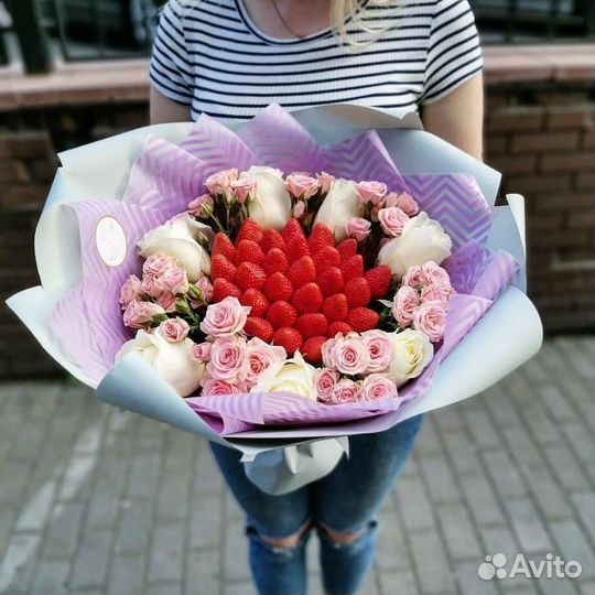 Букеты из клубники в шоколаде с доставкой