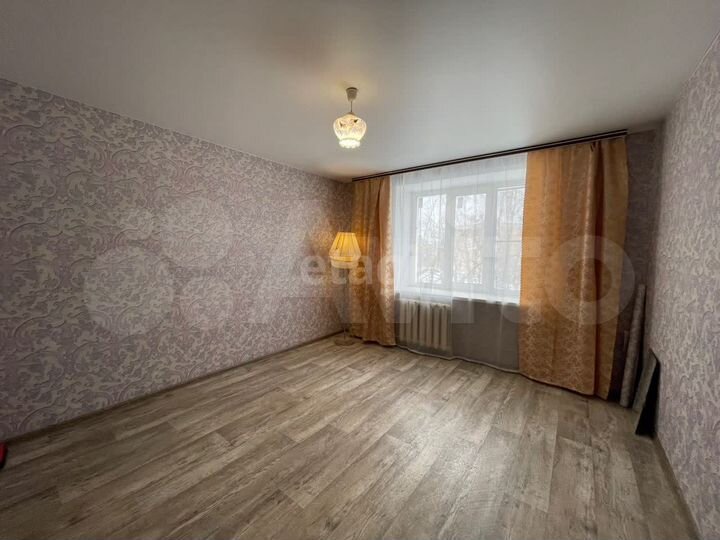 Комната 13,8 м² в 1-к., 2/5 эт.