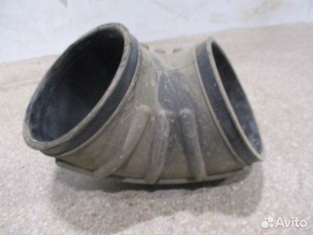 Патрубок корпуса воздушного фильтра Mercedes-Benz