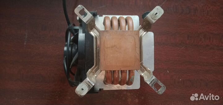 Кулер процеccорный Башня Thermaltake TMG i1