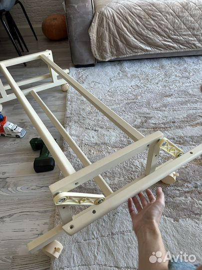 Кроватка 8 в 1 в цвете 