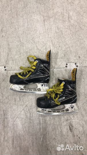 Коньки Bauer Supreme 1s размер Y 12.5