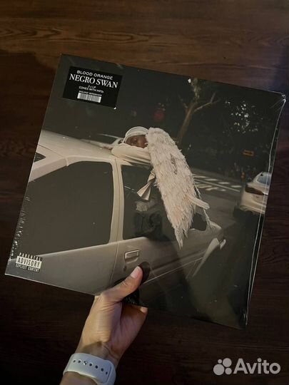 Винил Blood Orange Negro Swan