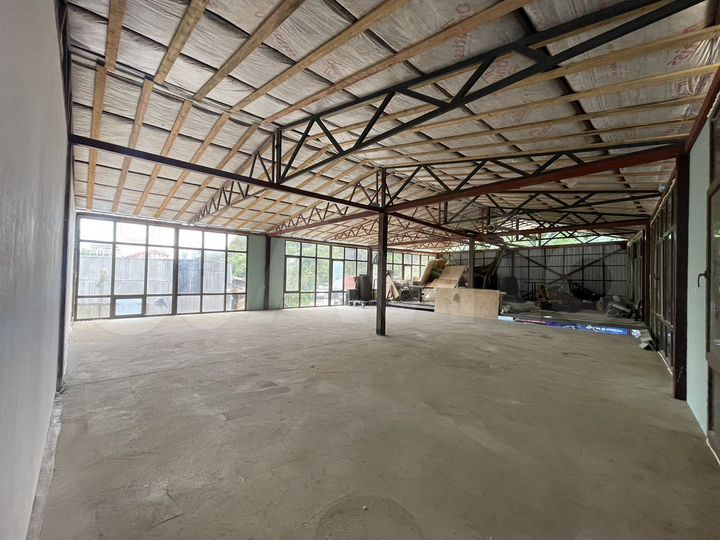 Свободного назначения, 200 м²