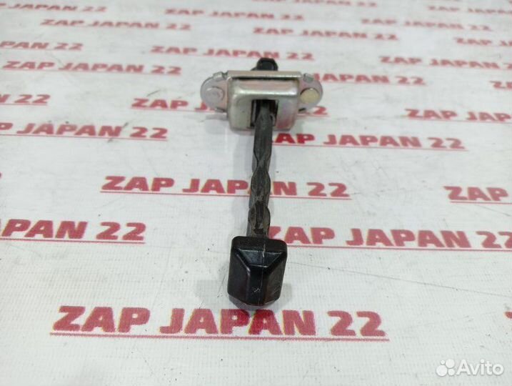 Ограничитель двери Subaru Outback BS FB25 2015