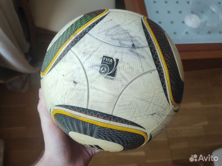 Футбольный мяч