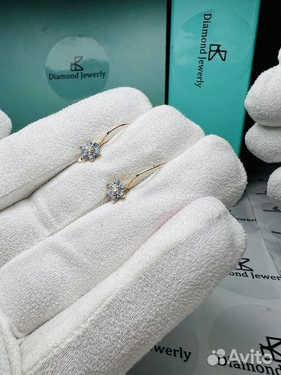 Золотые серьги