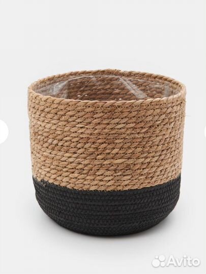 Корзина плетеная