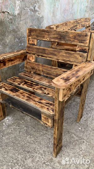 Садовая уличная мебель