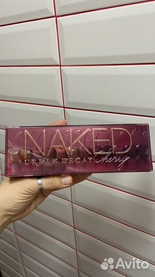 Urban decay – Cherry палетка теней