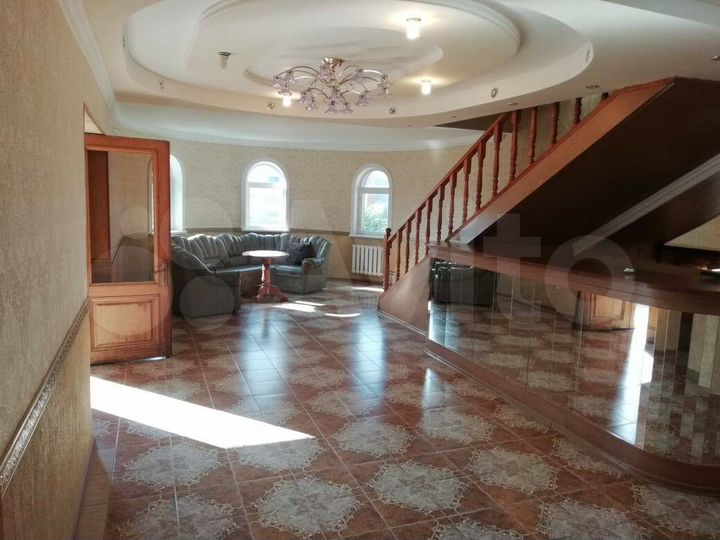 Гостиница, 1719 м²